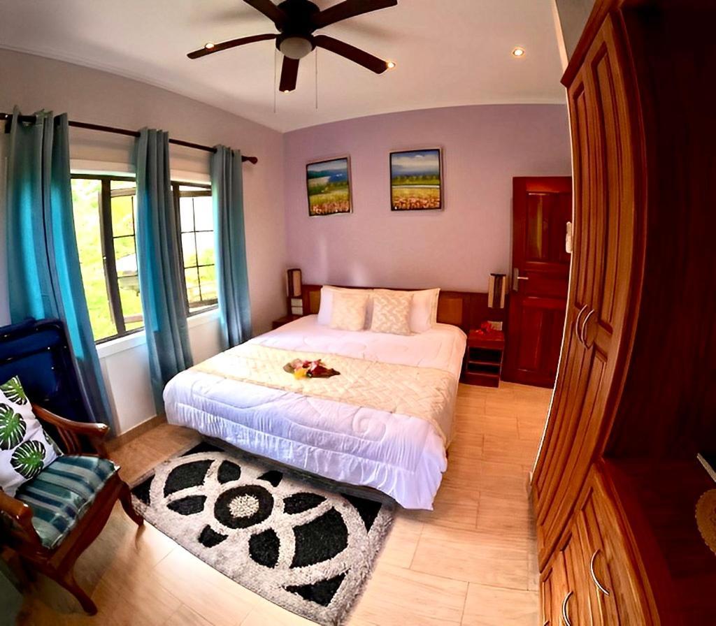 Belle Montagne Holiday Apartments Grand Anse  部屋 写真